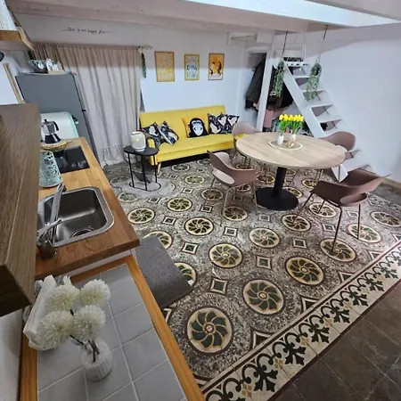 Apartament Lola's *